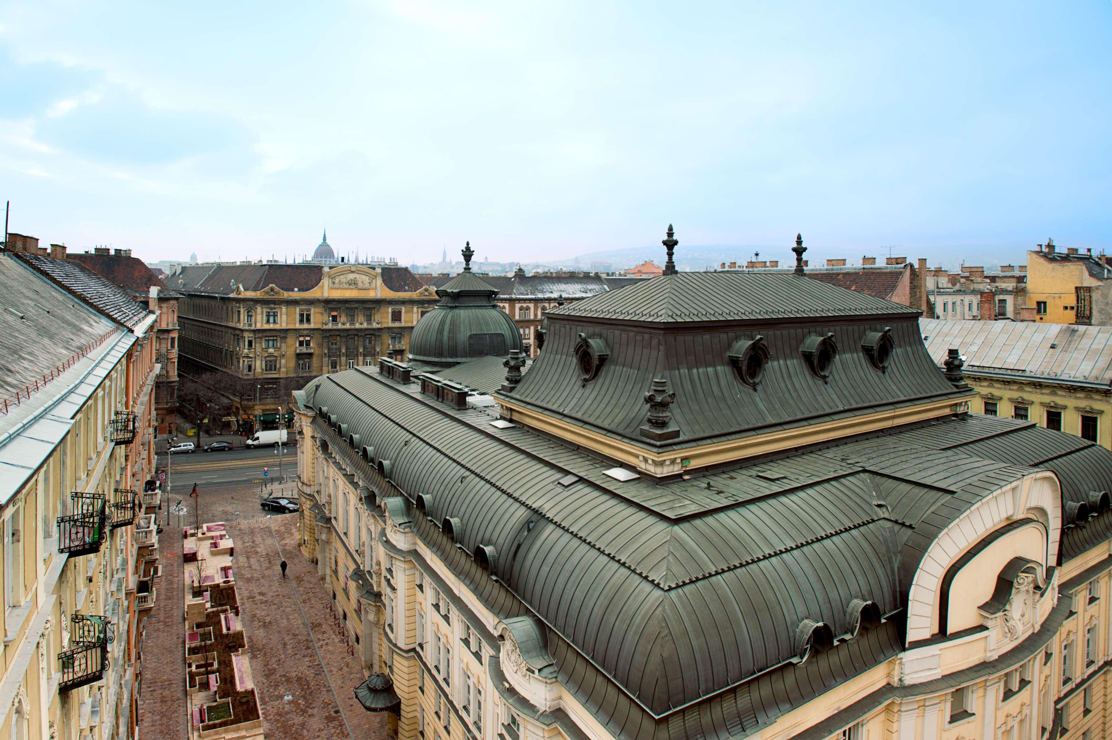 Nh Budapest City Exterior photo